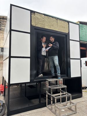 آلة اختبار العوازل المركبة بقدرة 2 كيلو وات مع دعم إعادة هندسة البرمجيات المخصصة