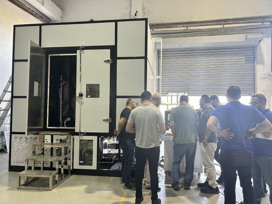 عازلات آلة اختبار المختبر معدات اختبار التوتر المتعدد 5000 ساعة اختبار IEC 62730-2024