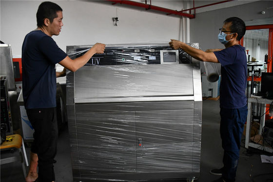 إيزو 4892-3 UV المتسارع اختبار الطقس غرفة اختبار البيئة