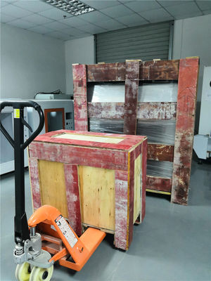 إيزو 4892-3 UV المتسارع اختبار الطقس غرفة اختبار البيئة