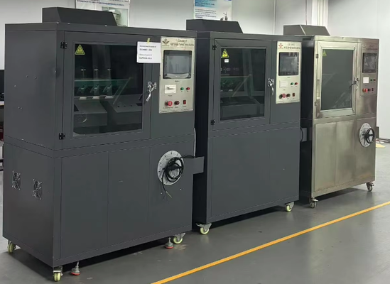 تم تصميم وتصنيع جهاز اختبار شرارة التسرب عالي الجهد بدقة وفقًا للمعيار GB/T6553-2003 و 1EC60587-1984.